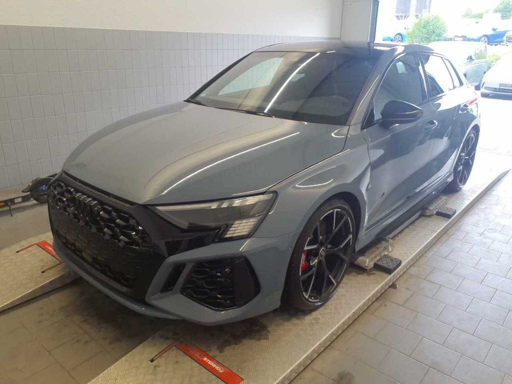 Audi RS3 2023 г. Серый, пробег 19290 км