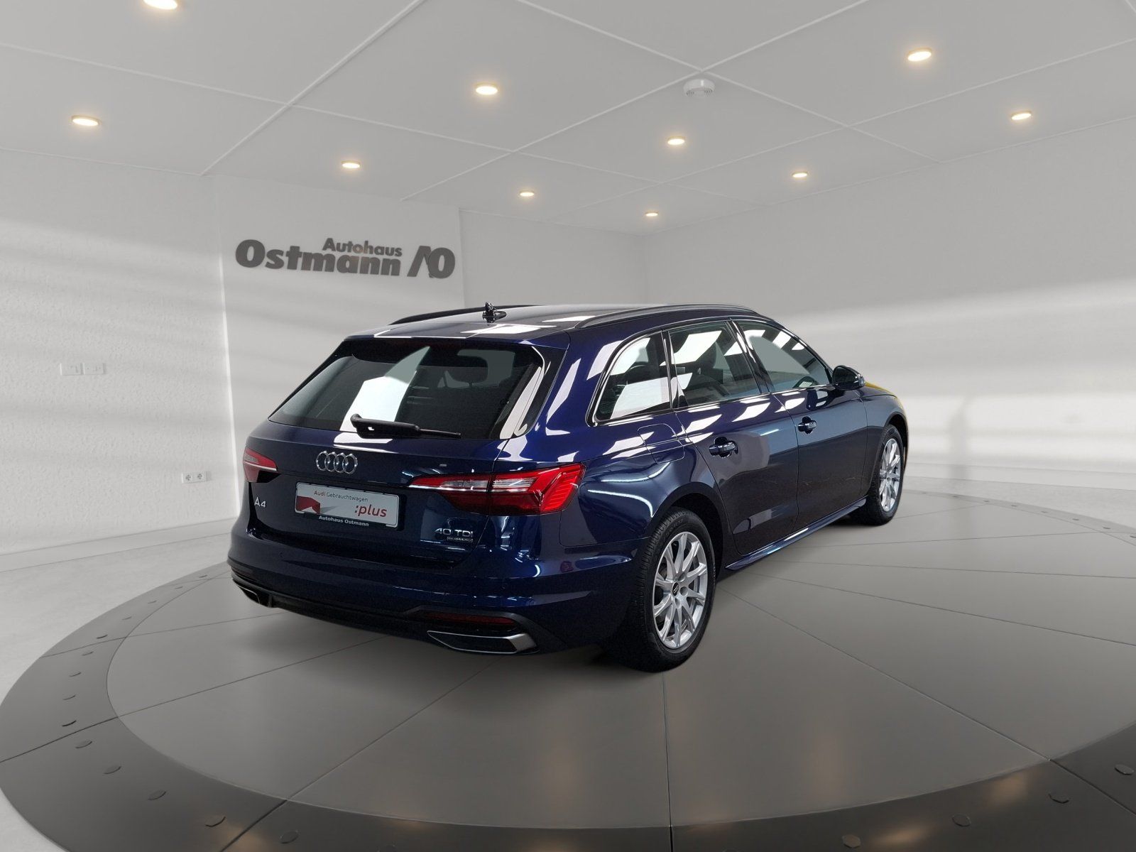Audi A4 2022 г. Синий, пробег 54689 км