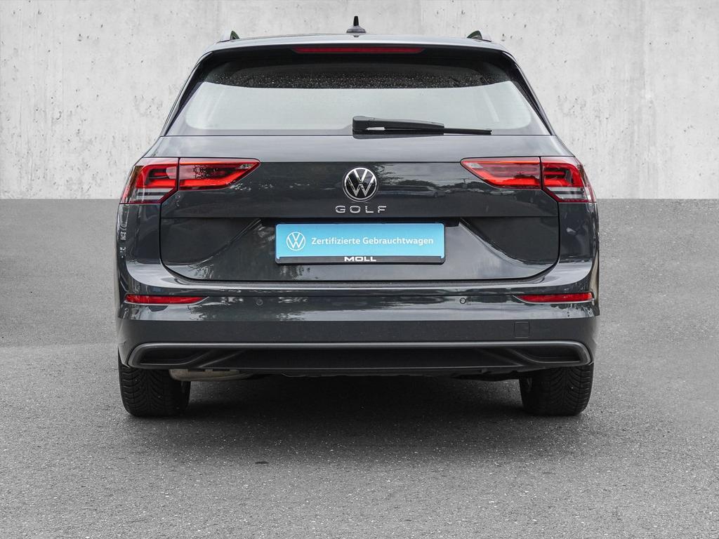 Volkswagen Golf 2024 г. Серый, пробег 24655 км