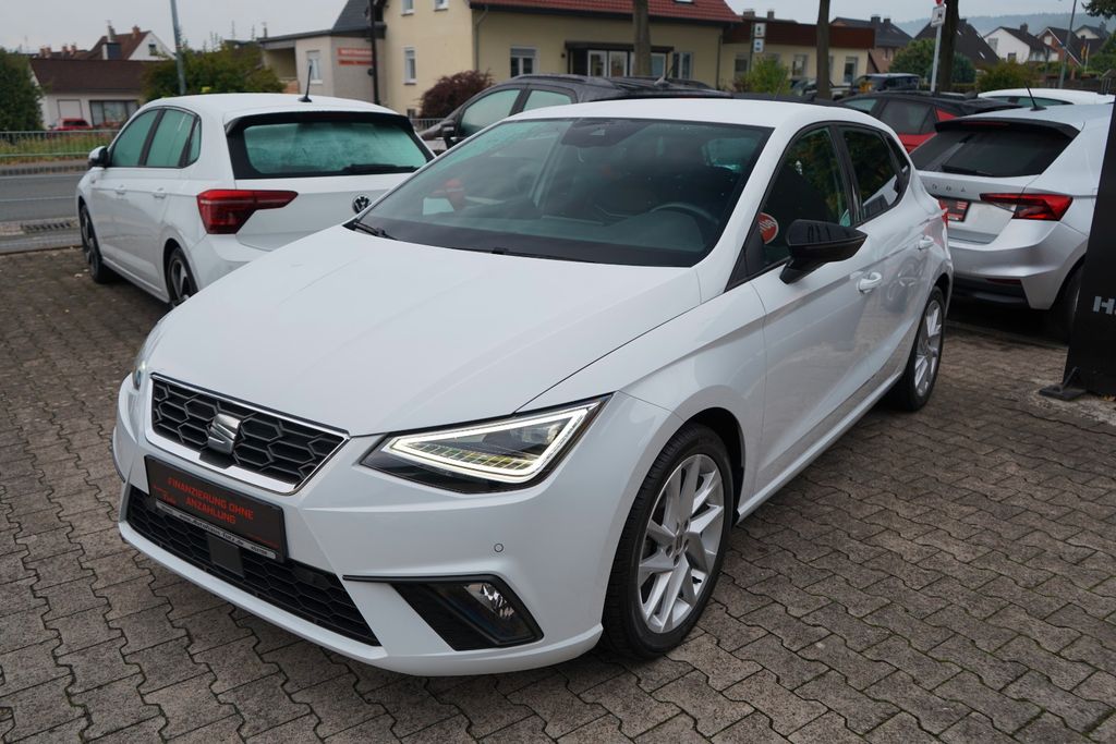 SEAT Ibiza 2023 г. Белый, пробег 56080 км