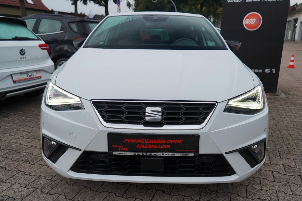 SEAT Ibiza 2023 г. Белый, пробег 56080 км