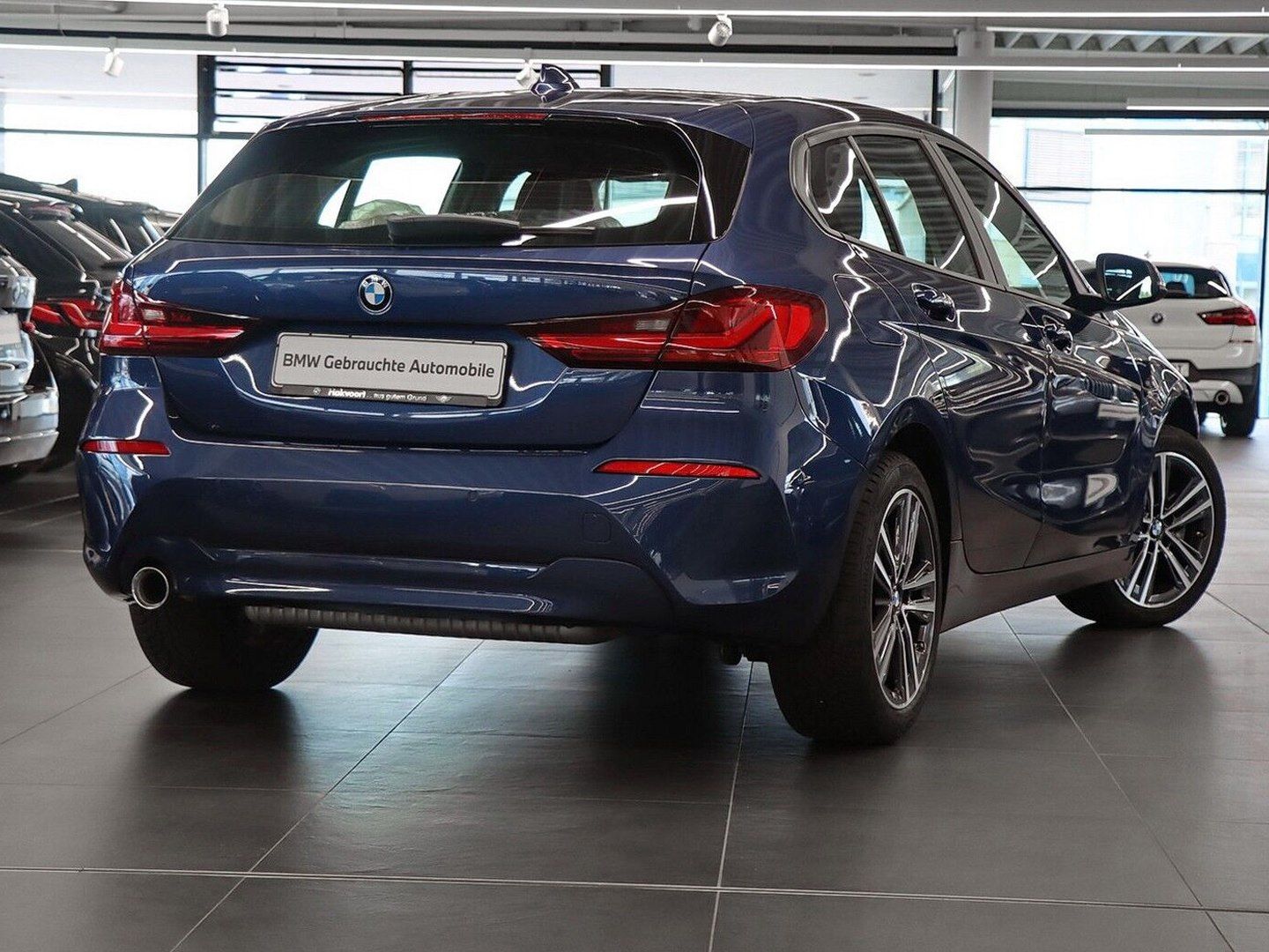 BMW 118 2024 г. Синий, пробег 34551 км