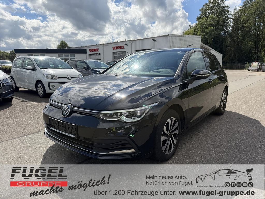 Volkswagen Golf 2023 г. Чёрный, пробег 41330 км