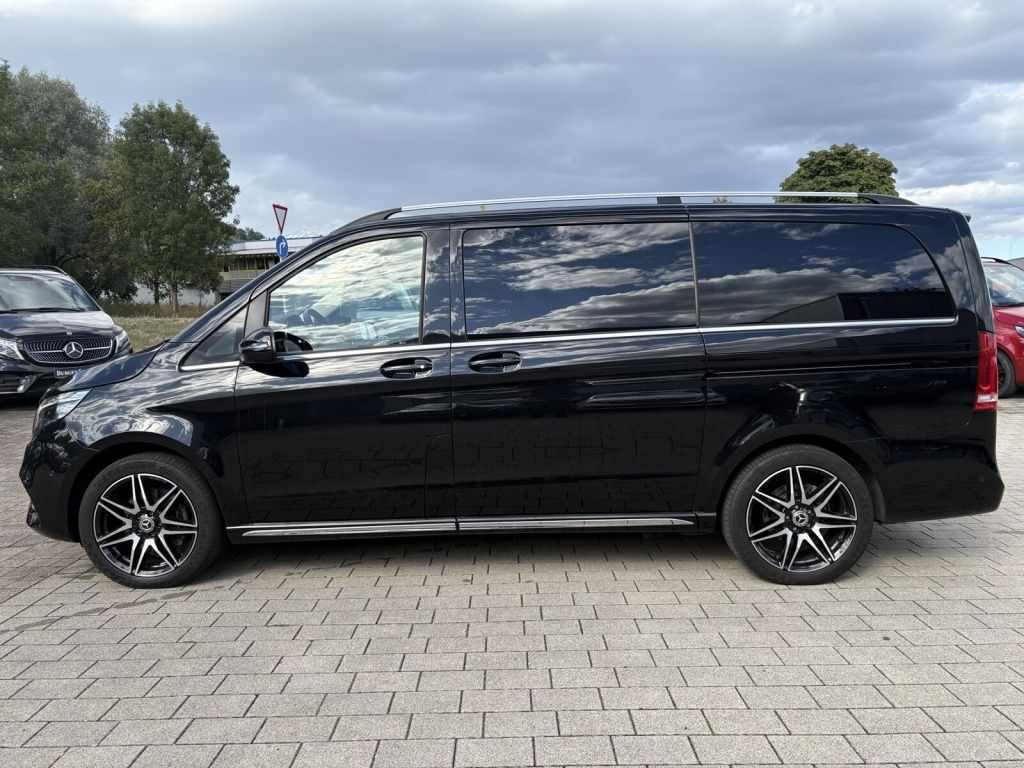 Mercedes-Benz V 300 2023 г. Чёрный, пробег 45823 км