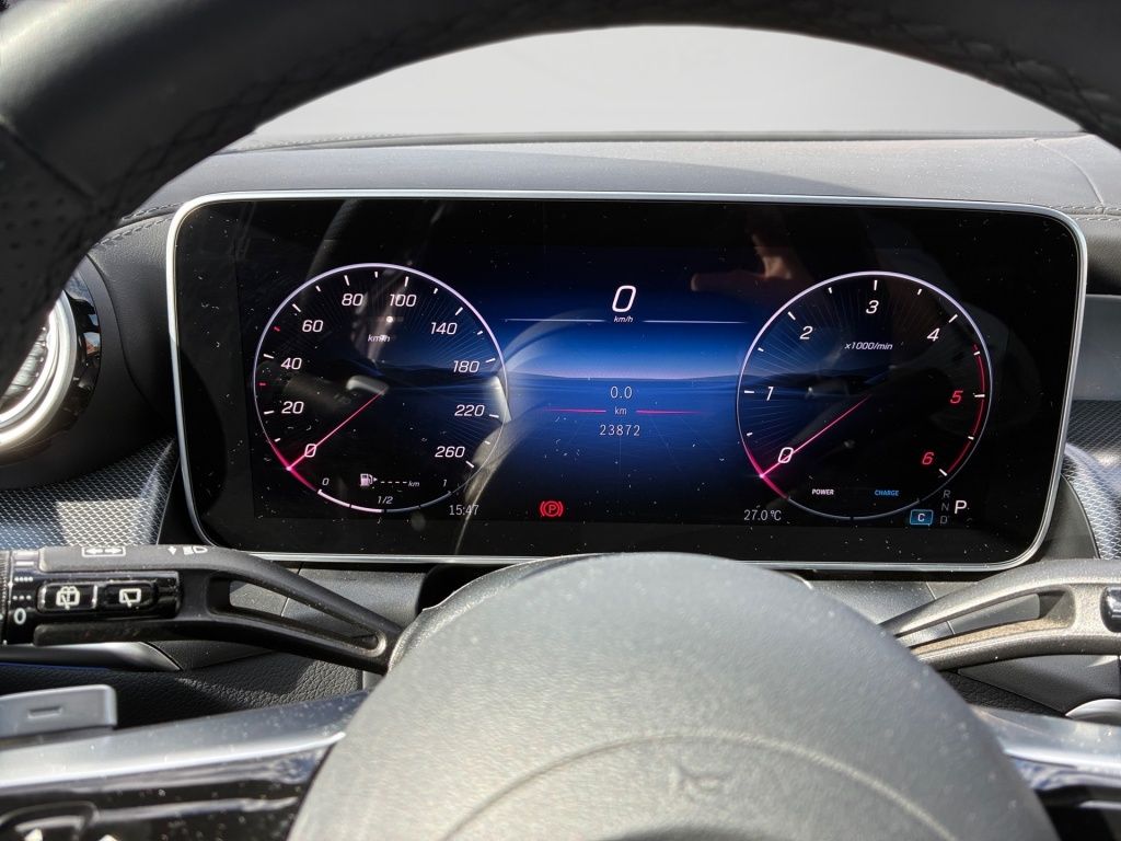 Mercedes-Benz GLC 220 2025 г. Серый, пробег 23870 км