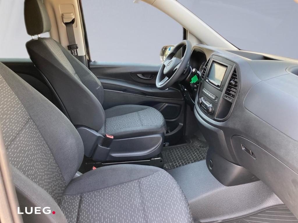 Mercedes-Benz Vito 2024 г. Чёрный, пробег 39000 км