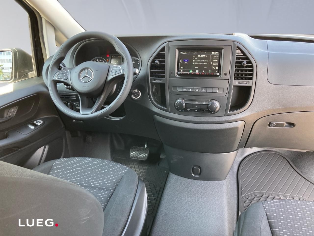 Mercedes-Benz Vito 2024 г. Чёрный, пробег 39000 км