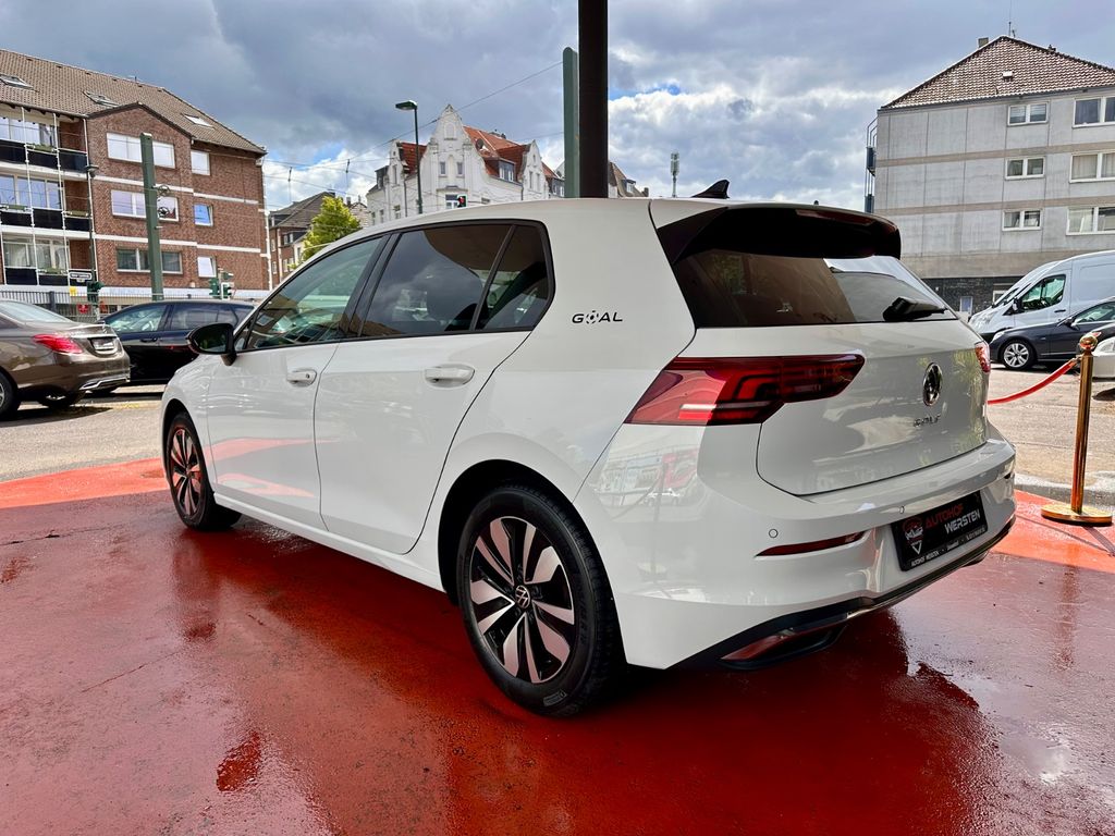 Volkswagen Golf 2025 г. Белый, пробег 54662 км