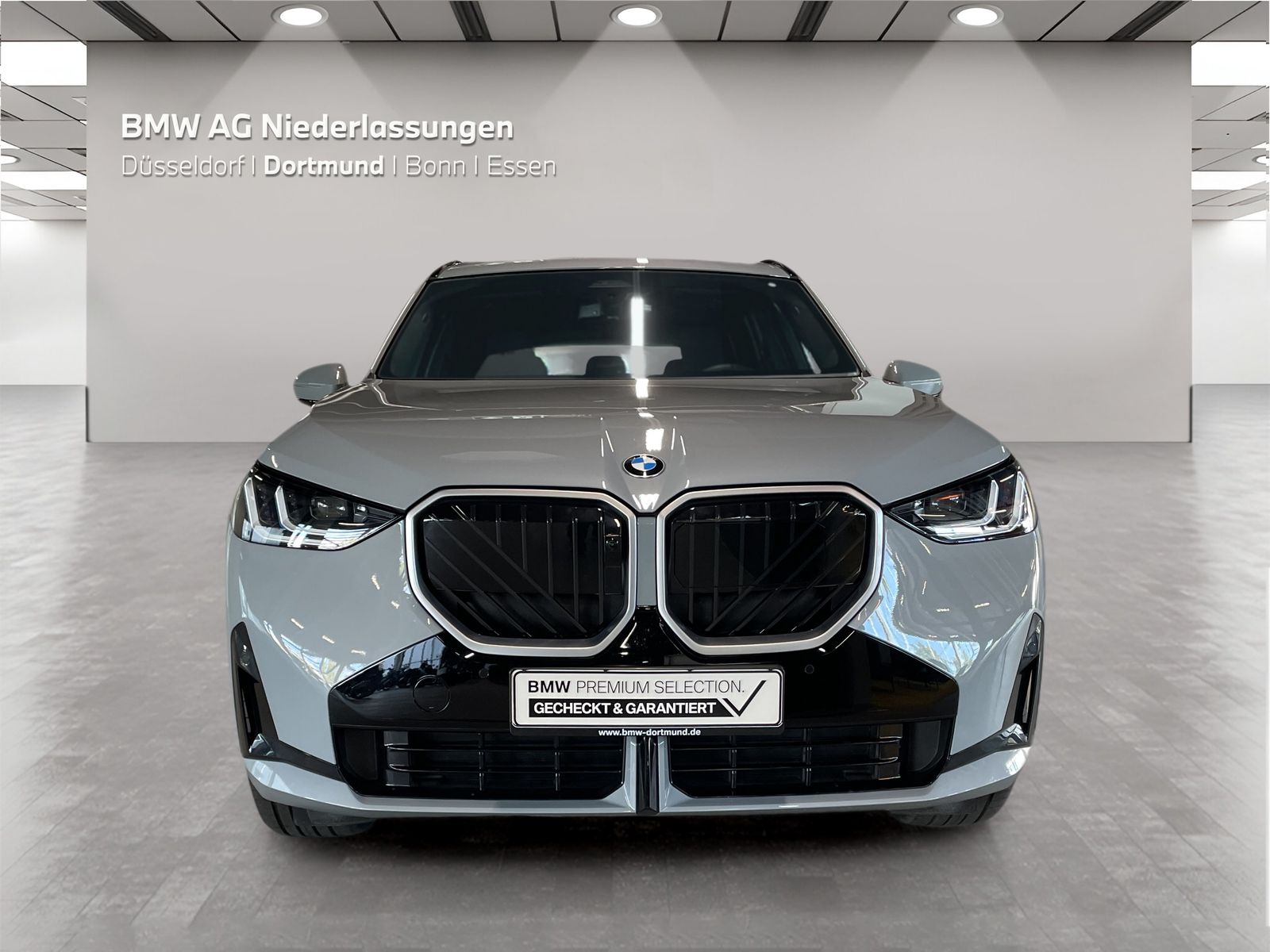 BMW X3 2026 г. Серый, пробег 17107 км