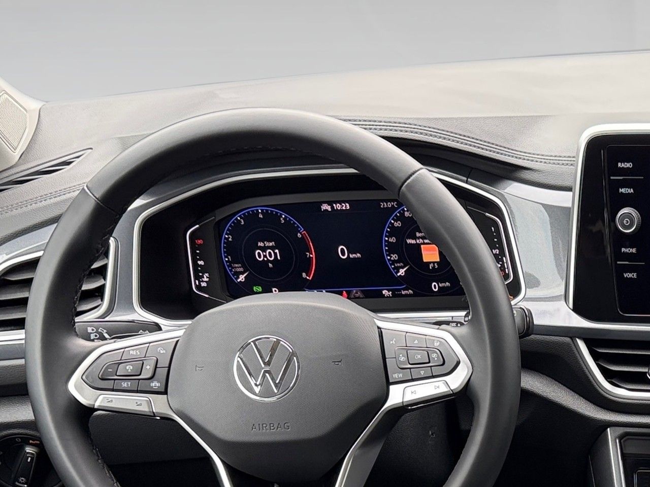 Volkswagen T-Roc 2024 г. Чёрный, пробег 36609 км