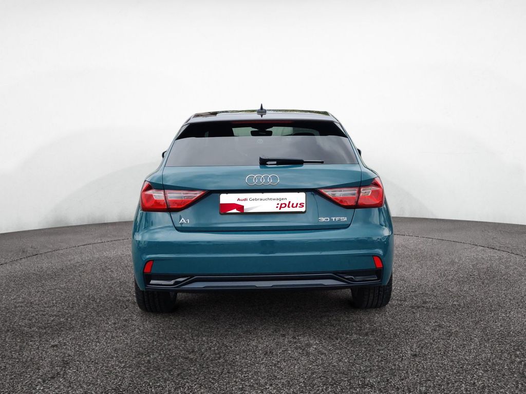 Audi A1 2021 г. Зелёный, пробег 39823 км