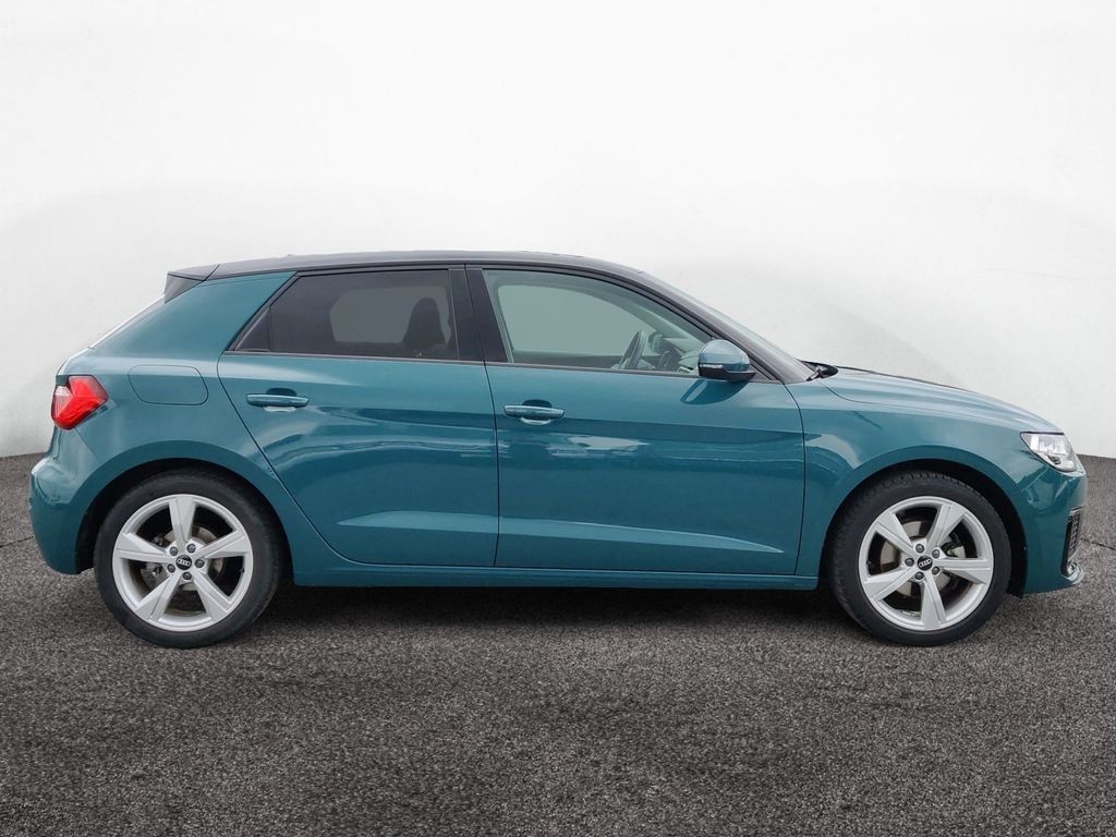 Audi A1 2021 г. Зелёный, пробег 39823 км