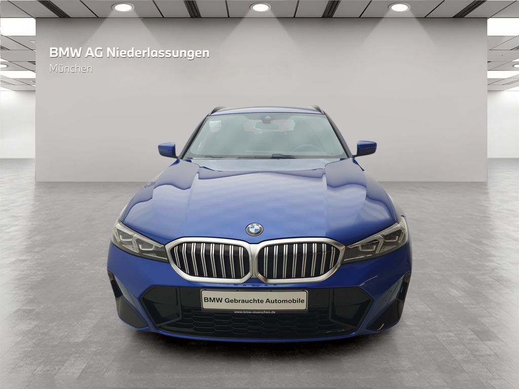 BMW 320 2023 г. Синий, пробег 26718 км