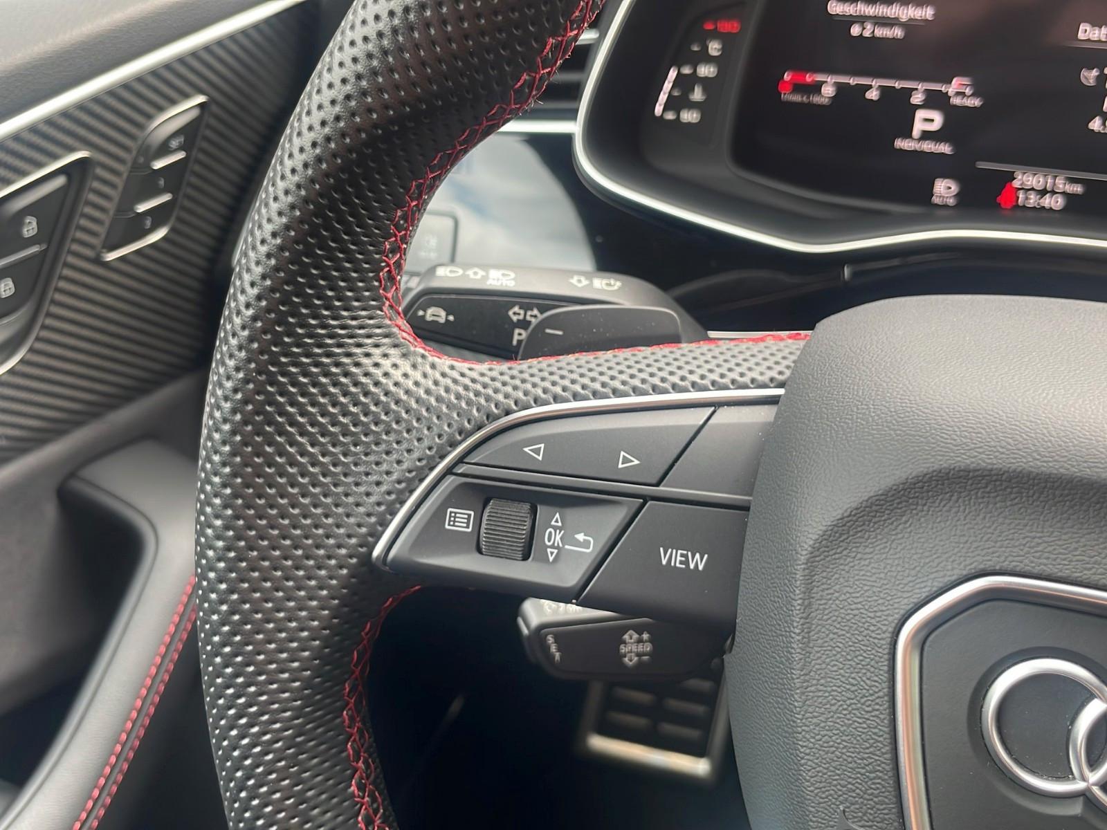 Audi SQ8 2024 г. Чёрный, пробег 29100 км