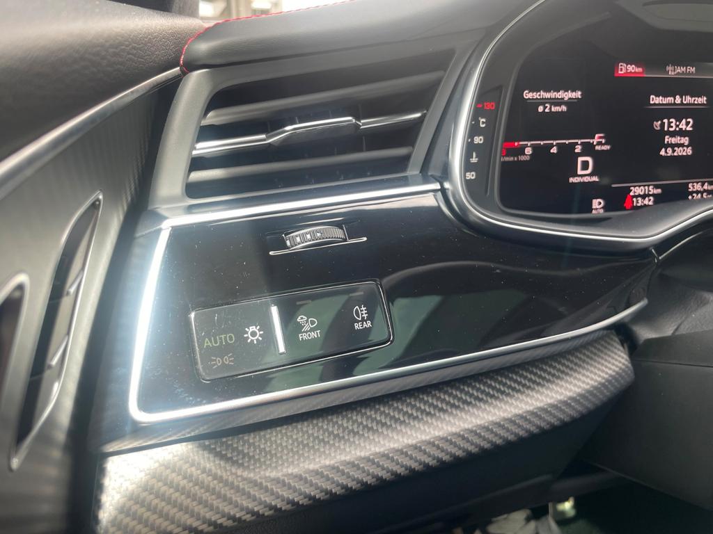 Audi SQ8 2024 г. Чёрный, пробег 29100 км