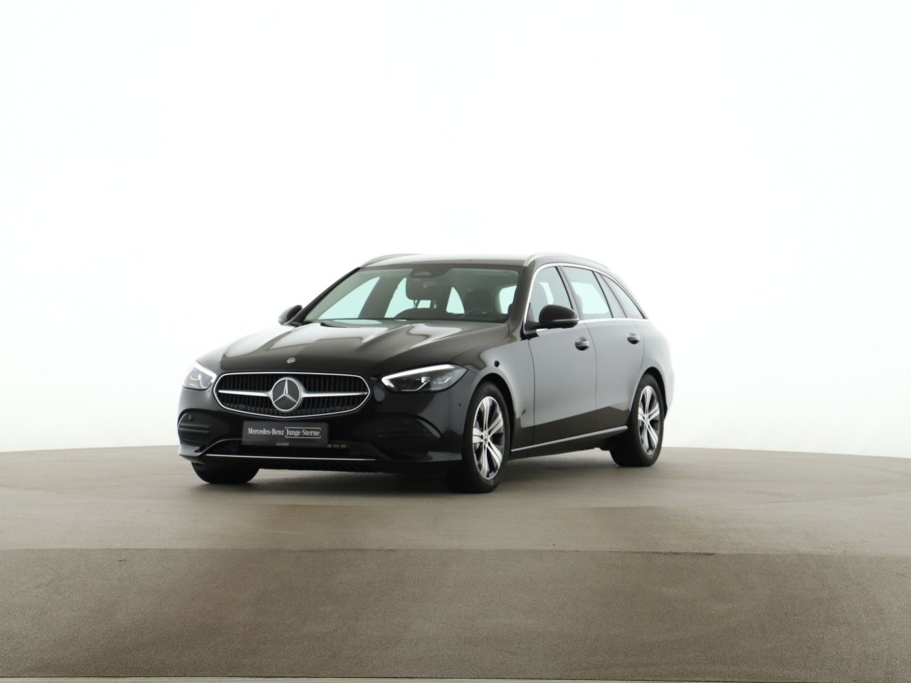 Mercedes-Benz C 200 2023 г. Чёрный, пробег 48800 км