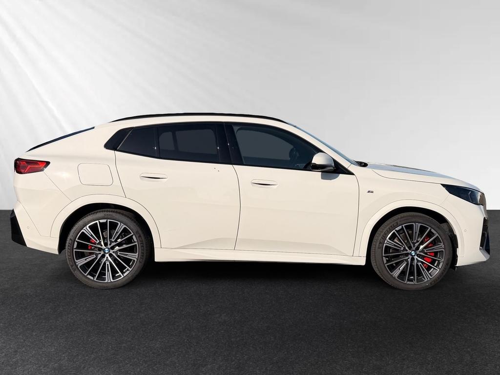 BMW X2 2025 г. Белый, пробег 23500 км