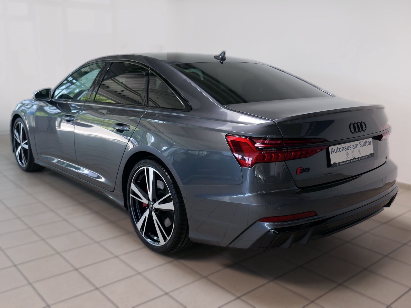 Audi S6 2025 г. Серый, пробег 19500 км