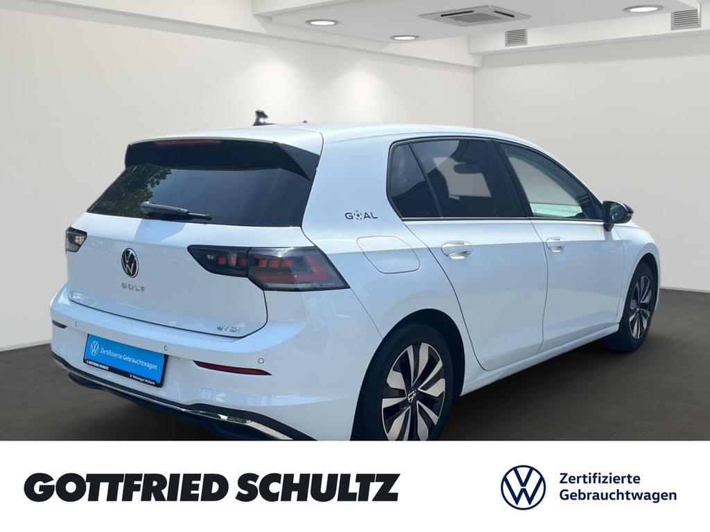 Volkswagen Golf 2025 г. Белый, пробег 24662 км