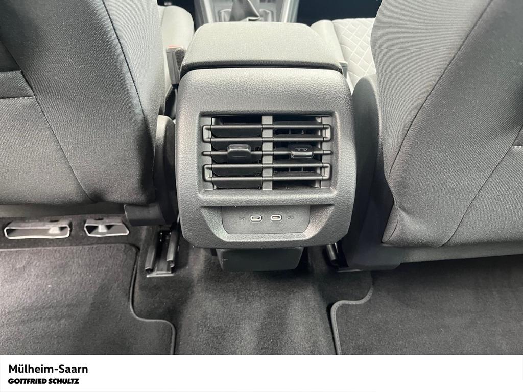Volkswagen Caddy 2022 г. Белый, пробег 39447 км