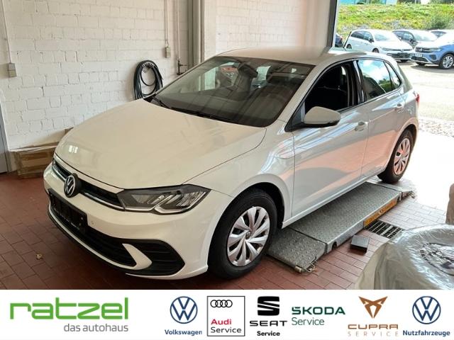 Volkswagen Polo 2022 г. Белый, пробег 45213 км