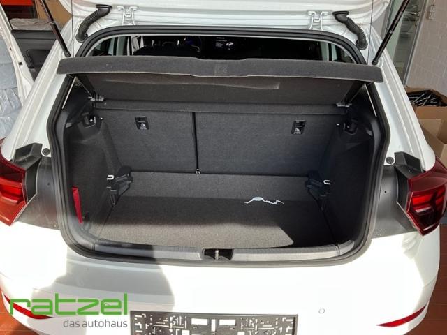 Volkswagen Polo 2022 г. Белый, пробег 45213 км