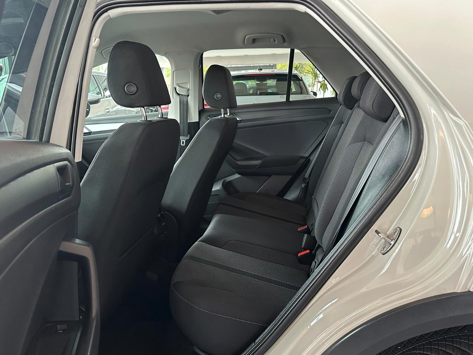 Volkswagen T-Roc 2024 г. Серый, пробег 36441 км