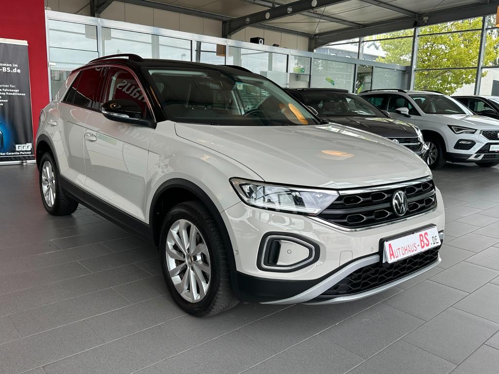 Volkswagen T-Roc 2024 г. Серый, пробег 36441 км