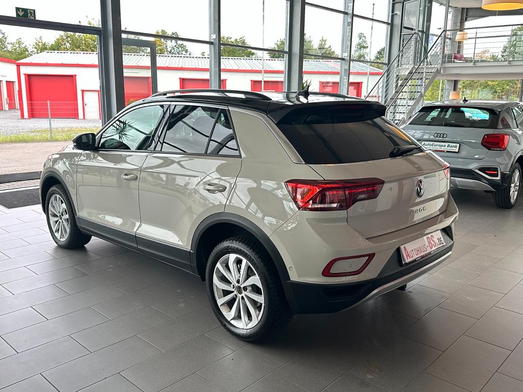 Volkswagen T-Roc 2024 г. Серый, пробег 36441 км