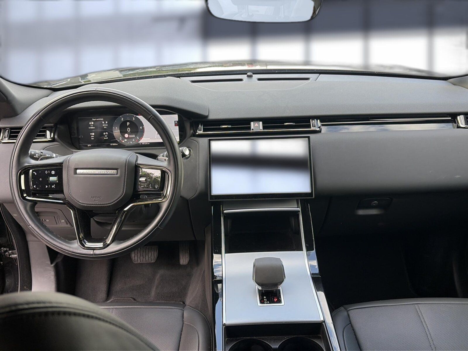 Land Rover Range Rover Velar 2024 г. Чёрный, пробег 46888 км