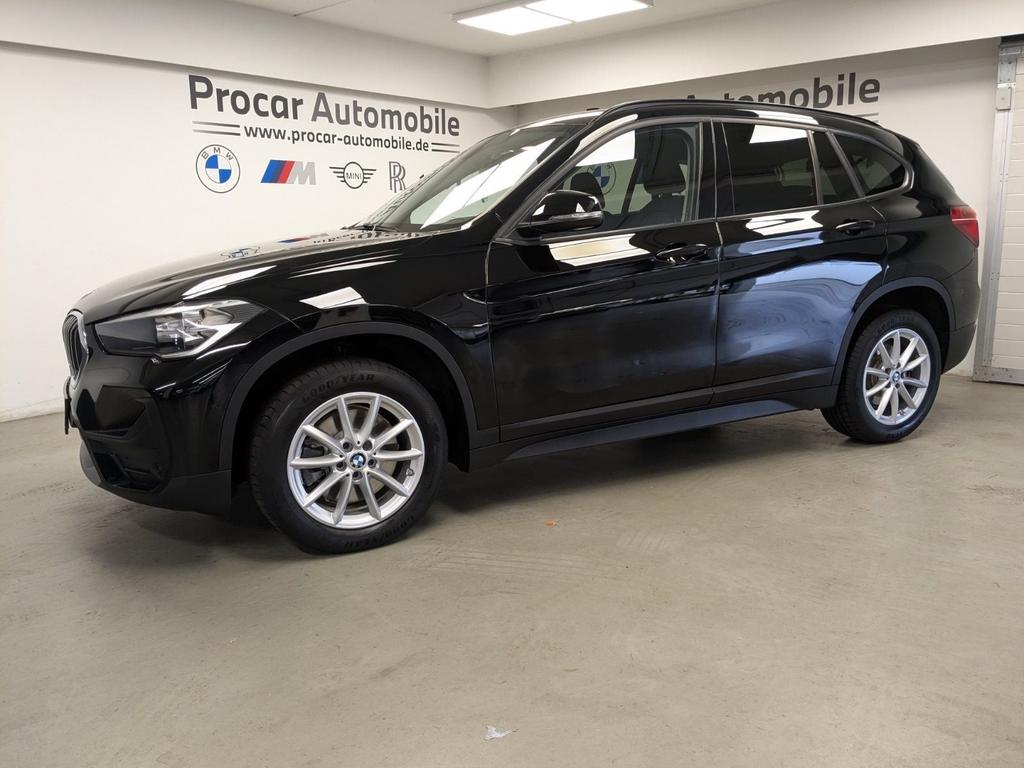 BMW X1 2022 г. Чёрный, пробег 54069 км