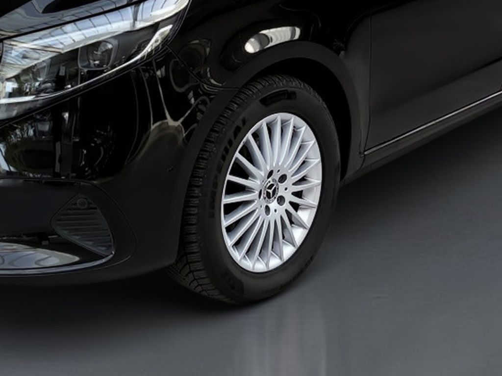 Mercedes-Benz V 300 2025 г. Чёрный, пробег 39666 км