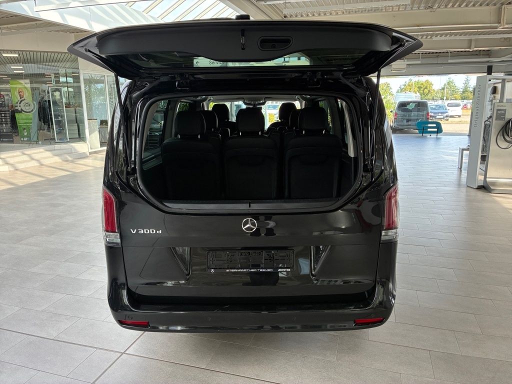 Mercedes-Benz V 300 2025 г. Чёрный, пробег 39666 км
