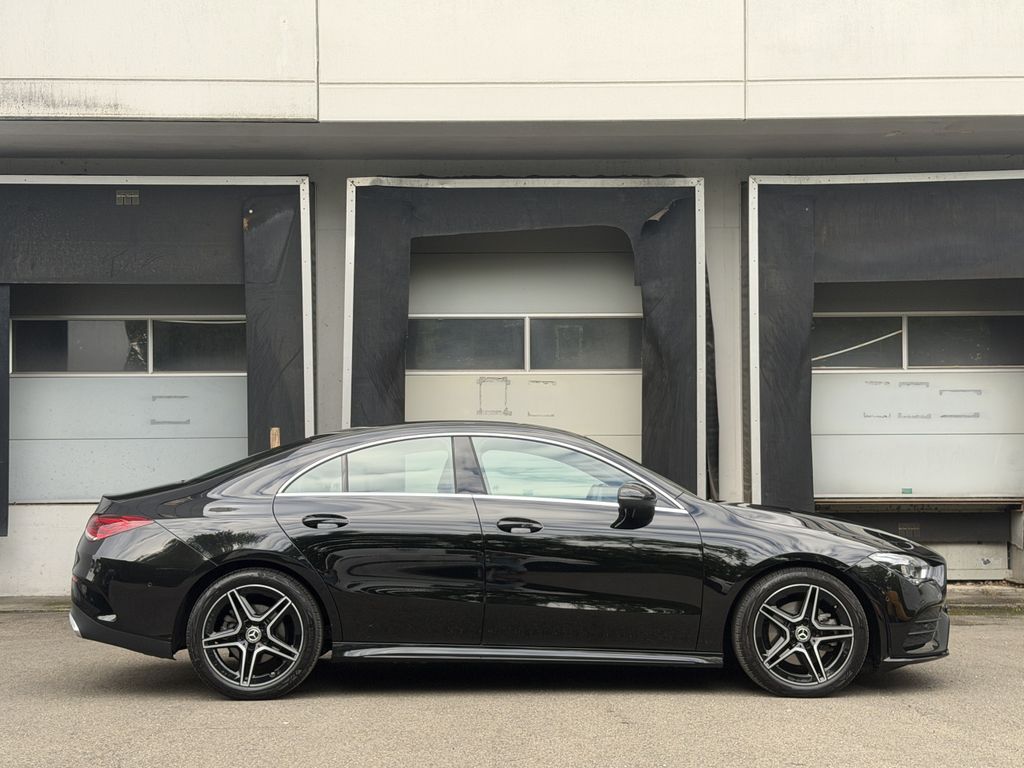 Mercedes-Benz CLA 220 2022 г. Чёрный, пробег 25000 км