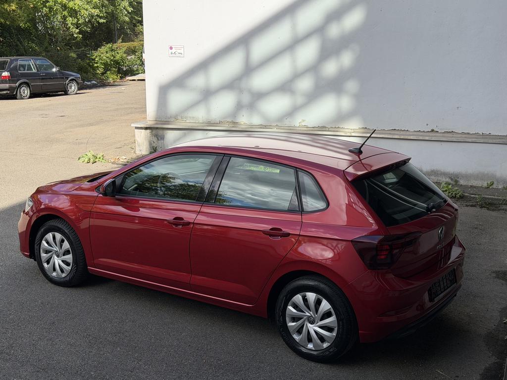 Volkswagen Polo 2022 г. Красный, пробег 53500 км
