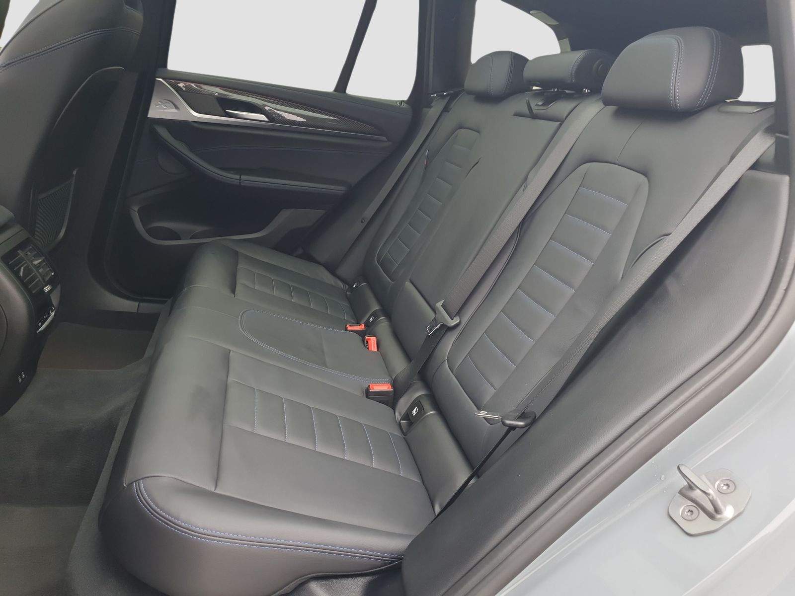 BMW X3 M40 2022 г. Серый, пробег 58828 км