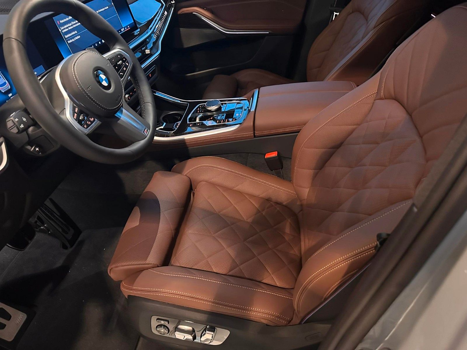 BMW X5 2024 г. Серый, пробег 60000 км
