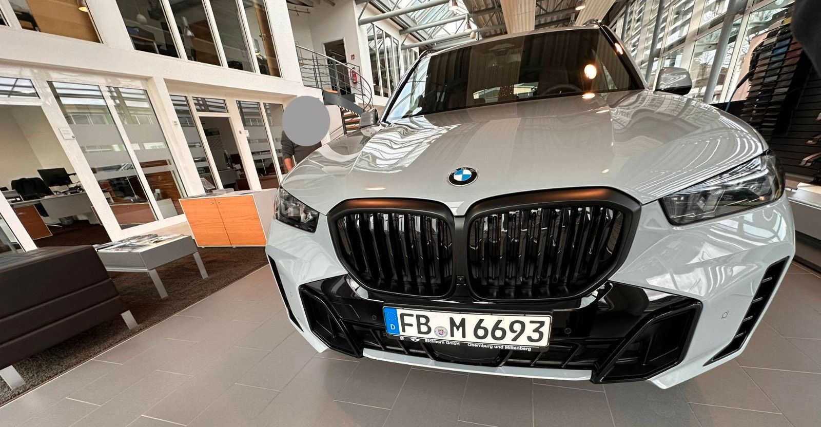 BMW X5 2024 г. Серый, пробег 60000 км