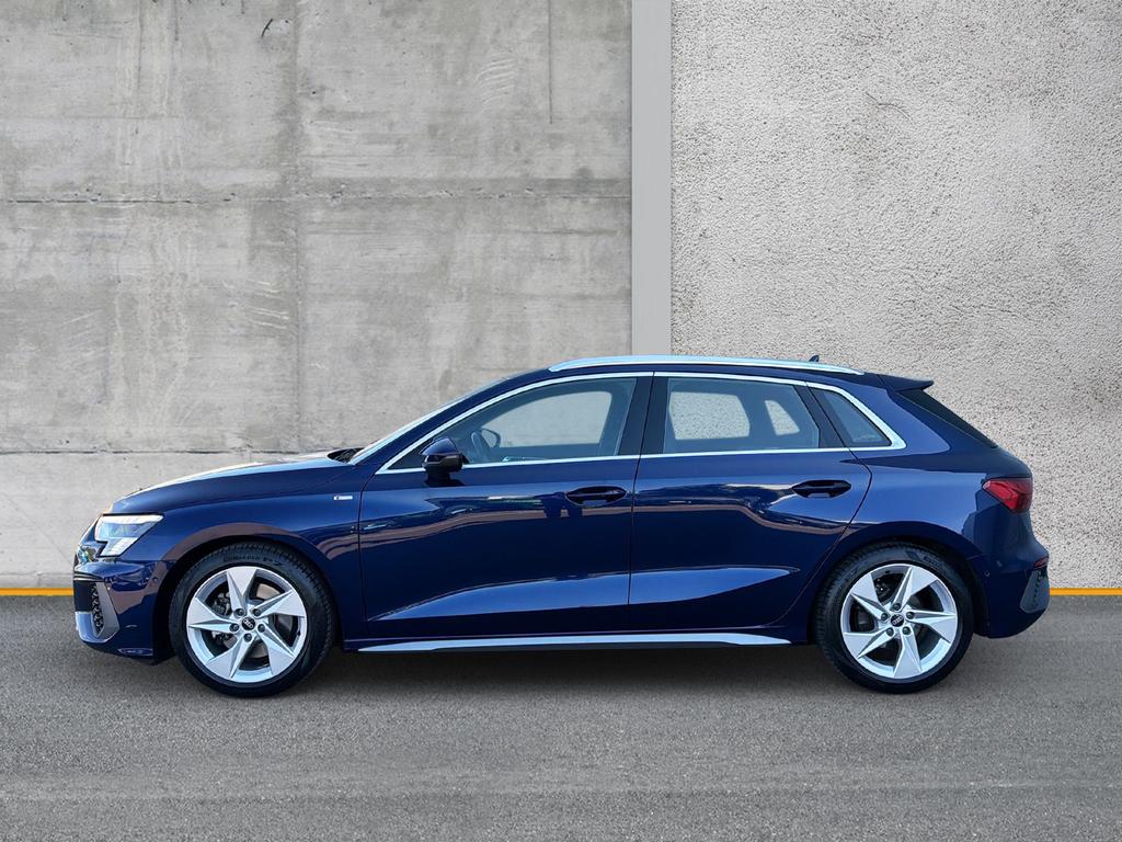 Audi A3 2021 г. Синий, пробег 36821 км