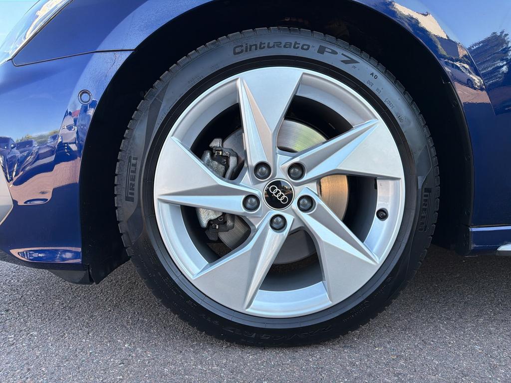 Audi A3 2021 г. Синий, пробег 36821 км