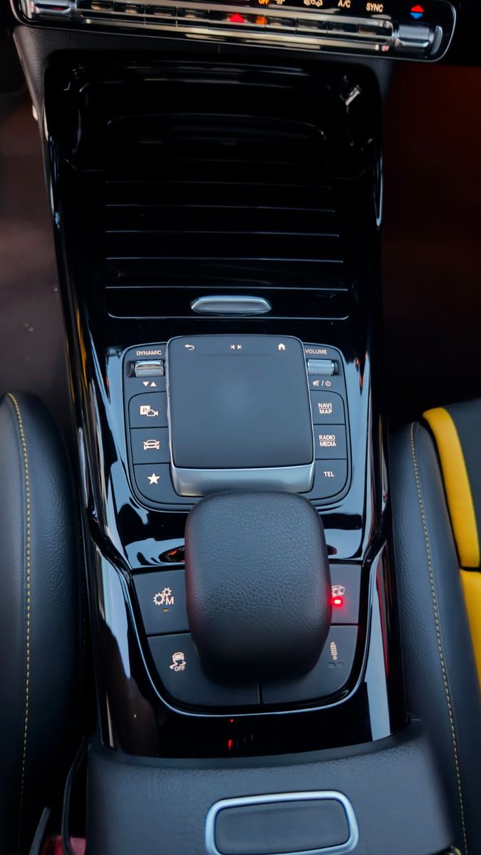Mercedes-Benz CLA 45 AMG 2022 г. Жёлтый, пробег 45400 км