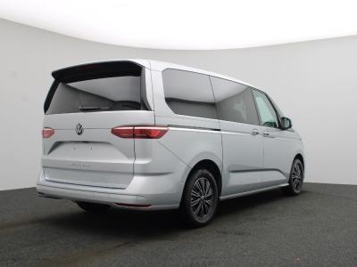Volkswagen T7 MULTIVAN 2024 г. Серебристый, пробег 36000 км