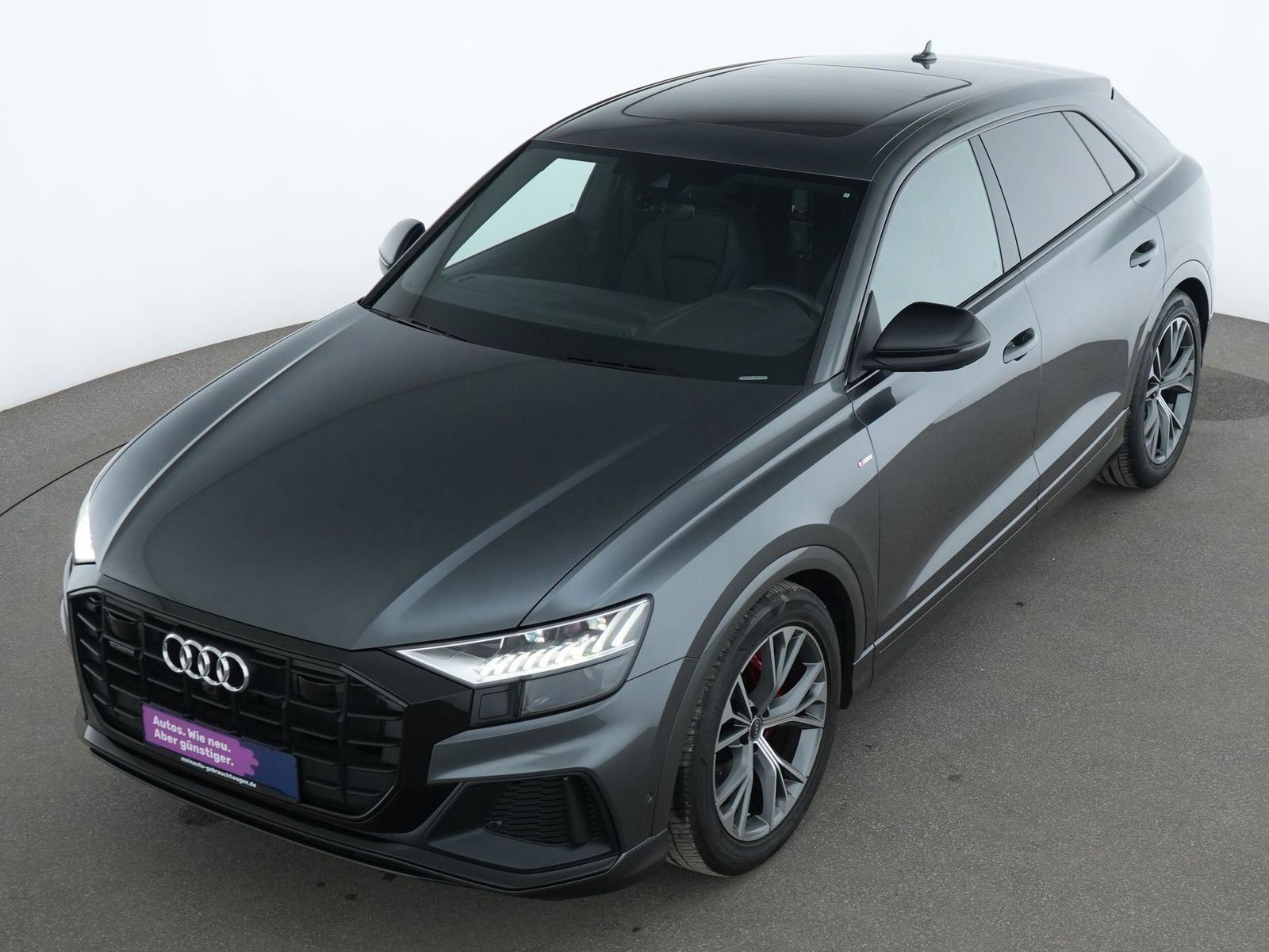 Audi Q8 2022 г. Серый, пробег 43193 км