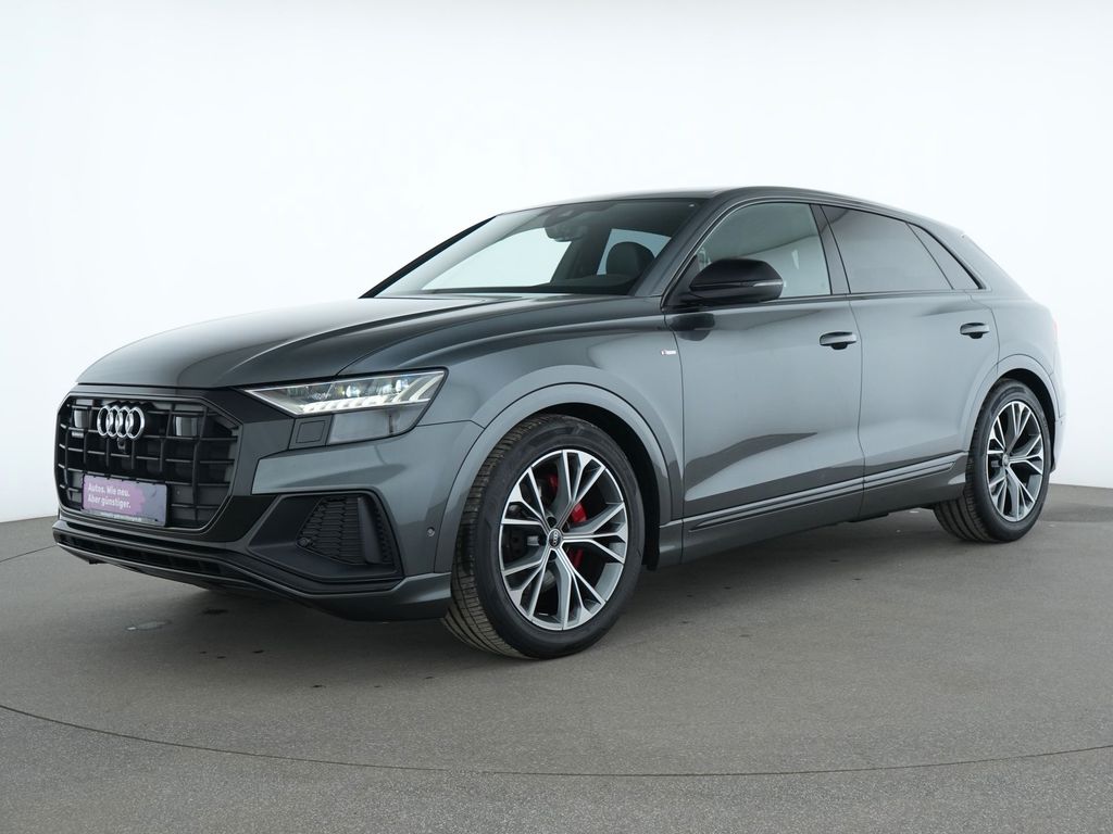 Audi Q8 2022 г. Серый, пробег 43193 км