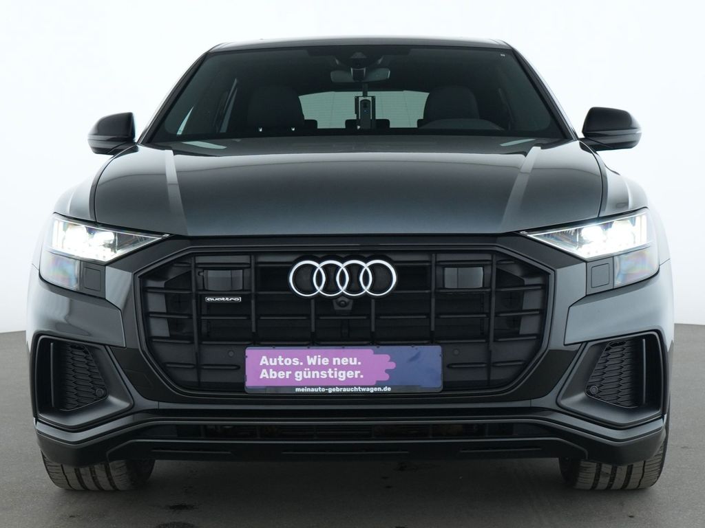 Audi Q8 2022 г. Серый, пробег 43193 км