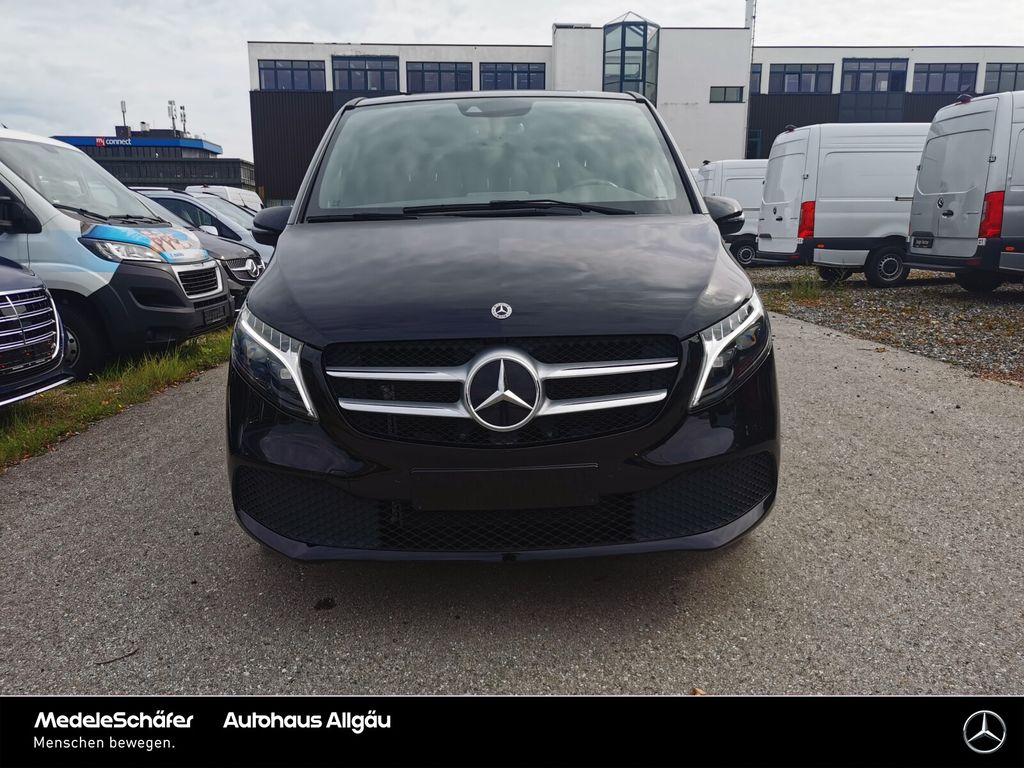 Mercedes-Benz V 300 2023 г. Чёрный, пробег 40462 км