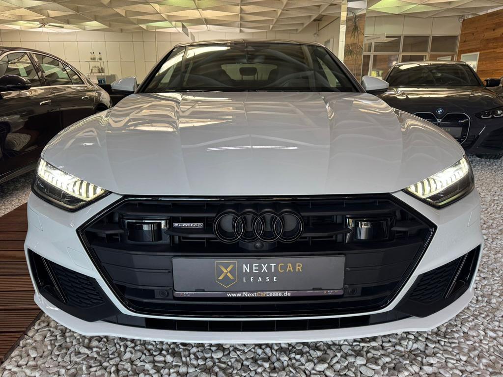 Audi A7 2022 г. Белый, пробег 55333 км