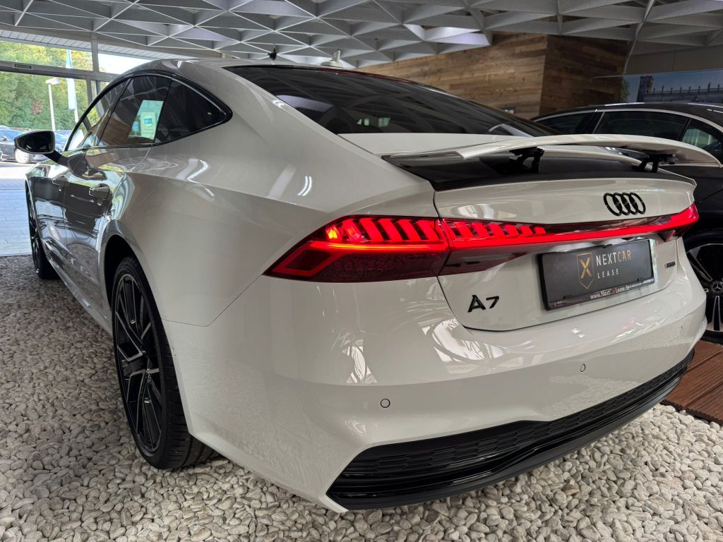 Audi A7 2022 г. Белый, пробег 55333 км