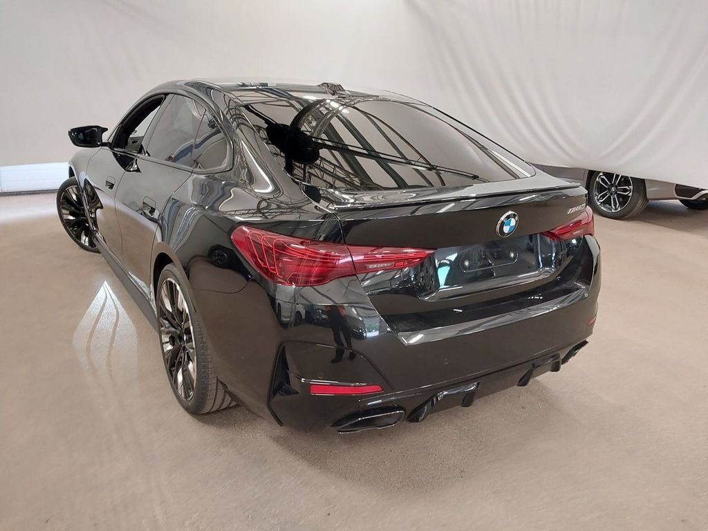 BMW M440 2026 г. Чёрный, пробег 25100 км