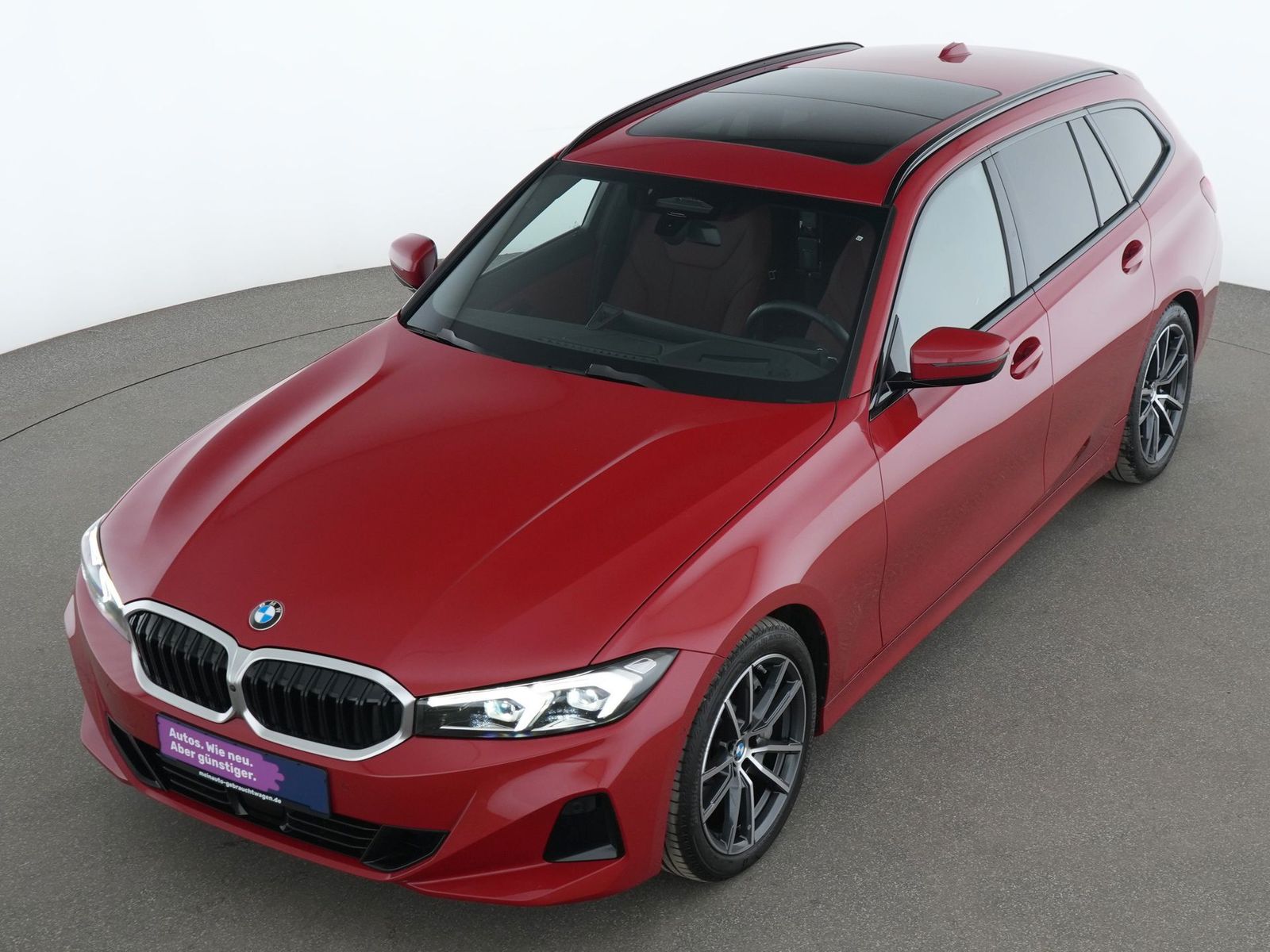 BMW 330 2024 г. Красный, пробег 30456 км